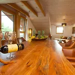 Residenz Cheval - Bond Mit Sauna - Friedrichshafen - Bodensee 아파트 *