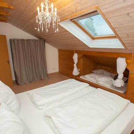 Residenz Cheval - Bond Mit Sauna - Friedrichshafen - Bodensee דירה Oberteuringen